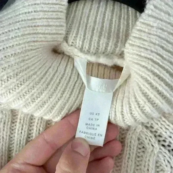 H&M Flounced Rib-Knit Ruffle Sweater - Picture 11 of 11